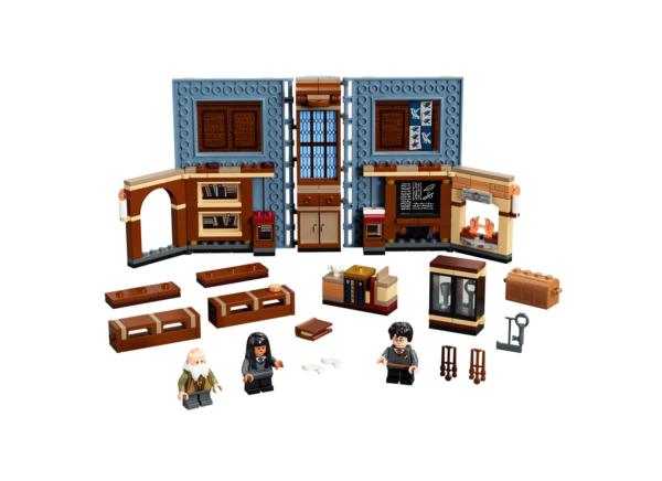 LEGO 76385 Harry Potter - Momento Hogwarts Aula de Encantamentos - Imagem 2